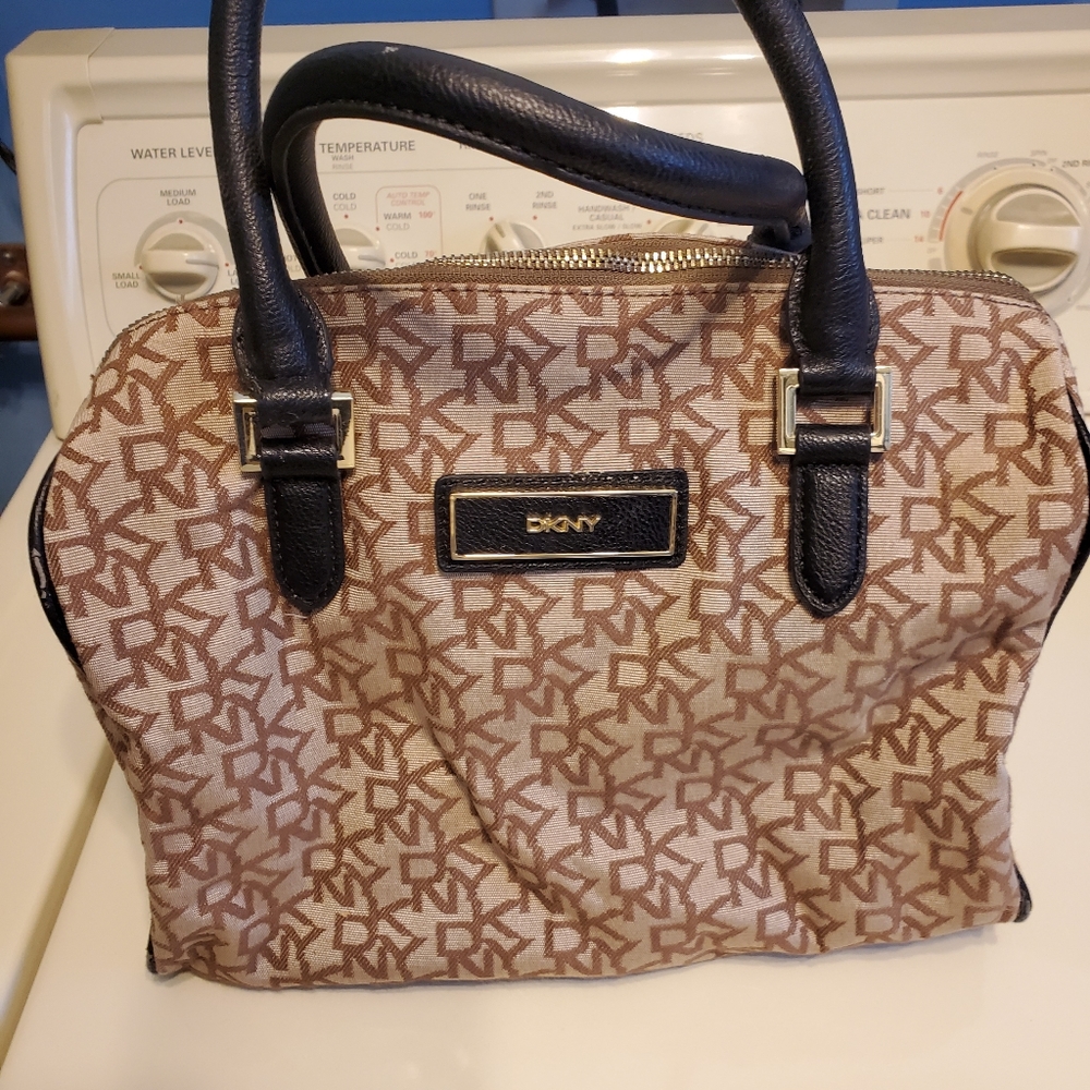 DKNY purse